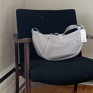Uniqlo Mesh Crossbody Bag